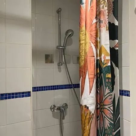 Warm Studio Next To Place Italie - Mp52b * Paris